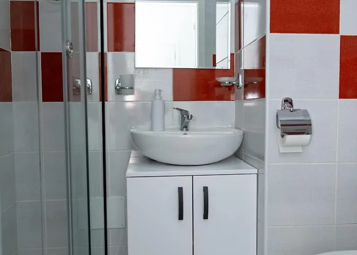 Premia * Лозница